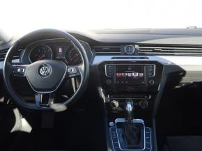 Volkswagen Passat  2.0 TDI 