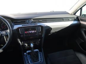 Volkswagen Passat  2.0 TDI 