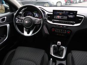 Kia Ceed  1.5 T-GDI 