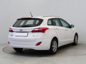 Hyundai i30  1.6 MPI 