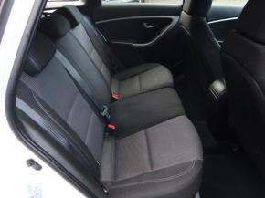 Hyundai i30  1.6 MPI 