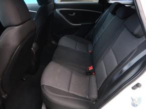 Hyundai i30  1.6 MPI 