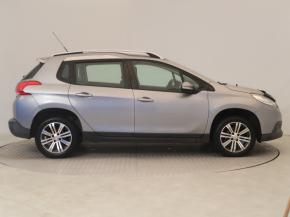 Peugeot 2008  1.2 PureTech 