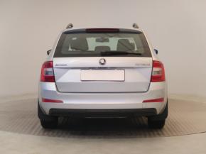 Škoda Octavia  1.6 TDI Elegance 