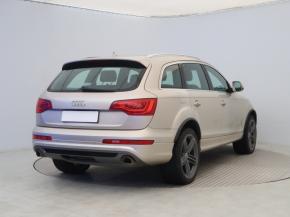 Audi Q7  3.0 TDI S-Line 