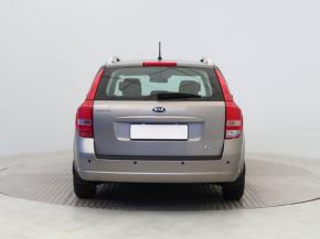 Kia Ceed  1.4 CVVT 