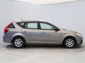 Kia Ceed  1.4 CVVT 