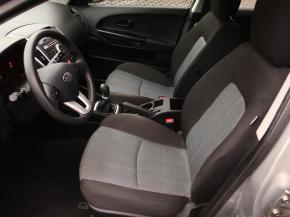 Kia Ceed  1.4 CVVT 