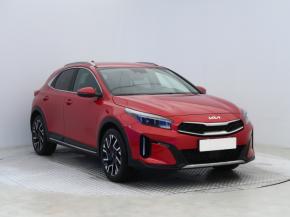 Kia XCeed  1.5 T-GDI TOP 