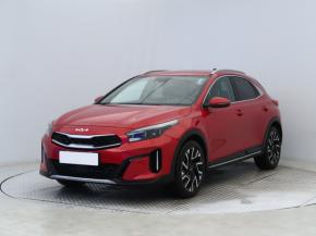 Kia XCeed  1.5 T-GDI TOP 