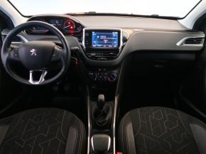 Peugeot 2008  1.2 PureTech 