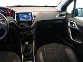 Peugeot 2008  1.2 PureTech 