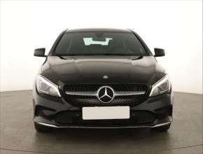 Mercedes-Benz CLA  180 