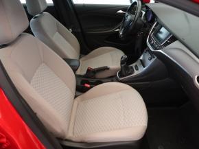 Opel Astra  1.4 T 