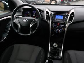 Hyundai i30  1.6 CRDi 