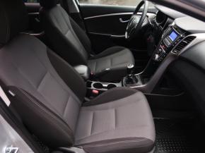 Hyundai i30  1.6 CRDi 