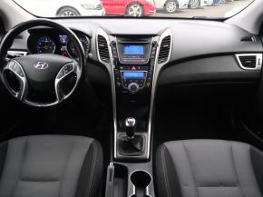 Hyundai i30  1.6 GDI 