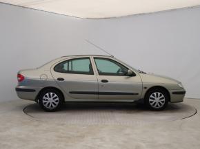 Renault Megane  1.4 16V 