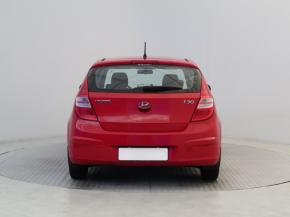 Hyundai i30  1.4 CVVT 