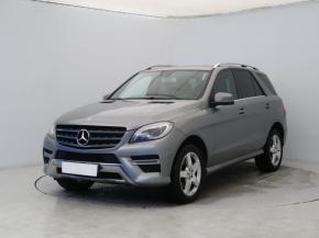 Mercedes-Benz ML  ML 350 BlueTEC Performance Package 