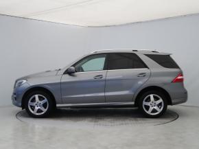 Mercedes-Benz ML  ML 350 BlueTEC Performance Package 