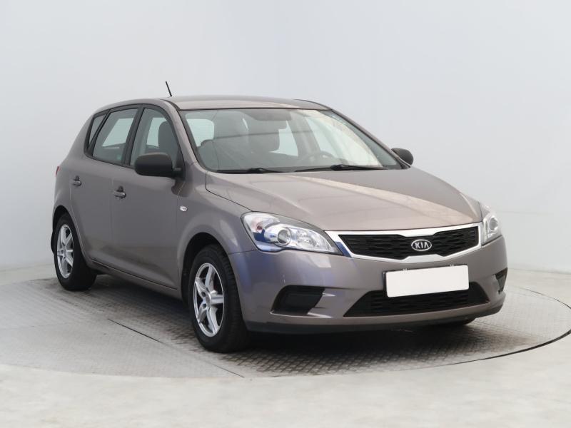 Kia Ceed  1.4 CVVT