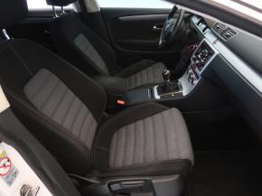 Volkswagen CC  2.0 TDI 