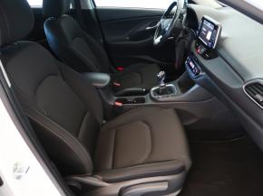 Hyundai i30 Fastback  1.4 T-GDI 