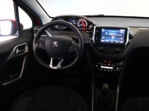 Peugeot 2008  1.2 PureTech 