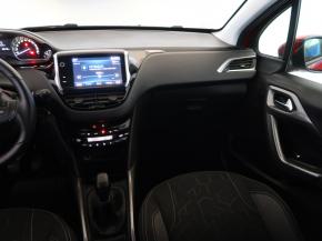 Peugeot 2008  1.2 PureTech 