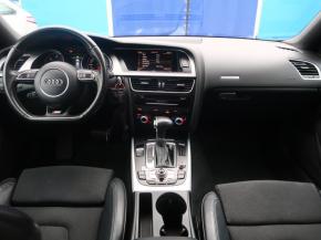 Audi A5  2.0 TDI S-Line 