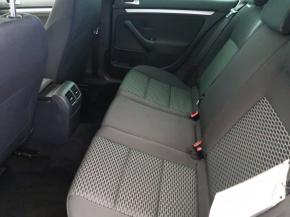 Volkswagen Golf  1.6 TDI Trendline 