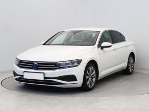 Volkswagen Passat  1.5 TSI Business 