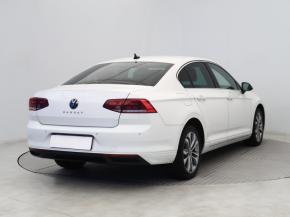 Volkswagen Passat  1.5 TSI Business 