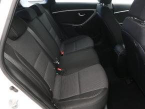 Hyundai i30  1.6 MPI 