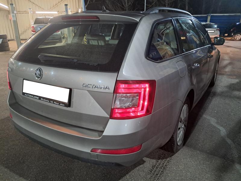 Škoda Octavia  1.6 TDI Elegance