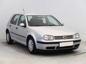 Volkswagen Golf  1.6 Basis 