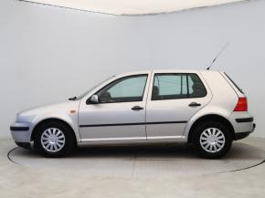 Volkswagen Golf  1.6 Basis 