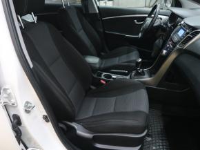 Hyundai i30  1.4 CVVT 