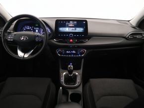 Hyundai i30 Fastback  1.5 T-GDI MHEV 