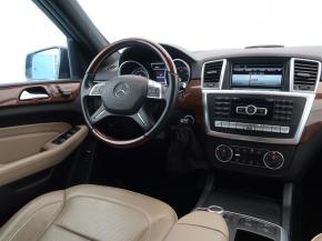 Mercedes-Benz ML  ML 350 BlueTEC 