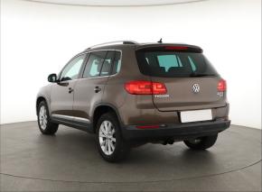 Volkswagen Tiguan  2.0 TSI 