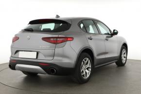 Alfa Romeo Stelvio  2.0 Turbo Q4 