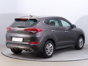 Hyundai Tucson  2.0 CRDi 