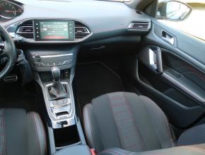 Peugeot 308  1.2 PureTech GT Line 