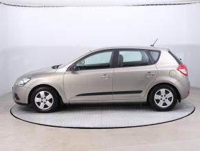 Kia Ceed  1.4 CVVT 