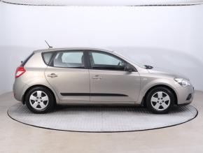 Kia Ceed  1.4 CVVT 