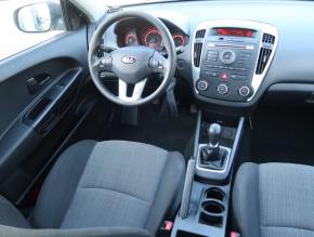 Kia Ceed  1.4 CVVT 