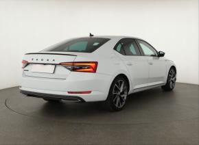 Škoda Superb  2.0 TDI Sportline 