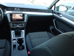 Volkswagen Passat  1.6 TDI 